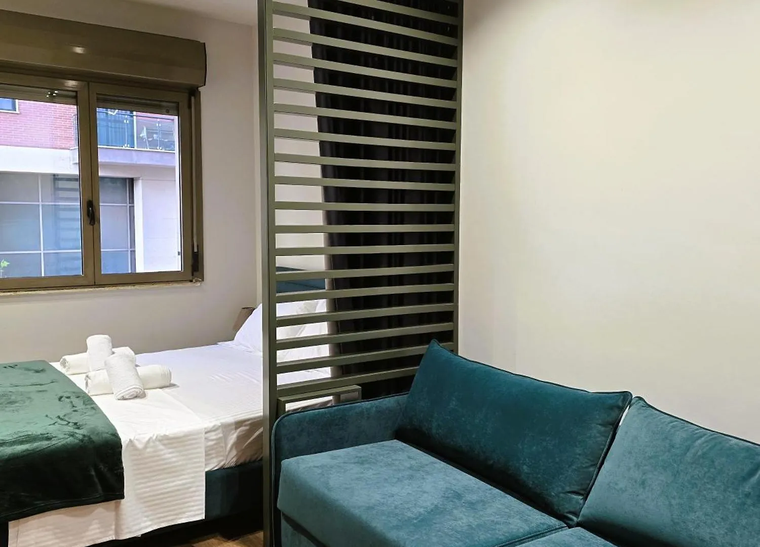 Sols Center Rooms Tirana Albania